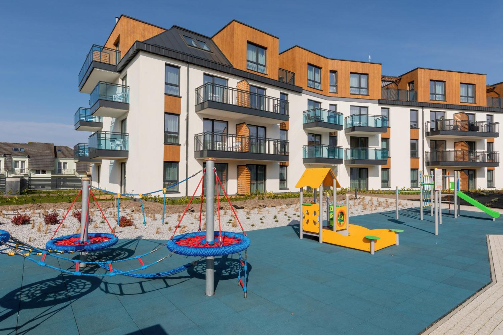 Bel Mare Lux B105 With Patio Garden By Renters Miedzyzdroje